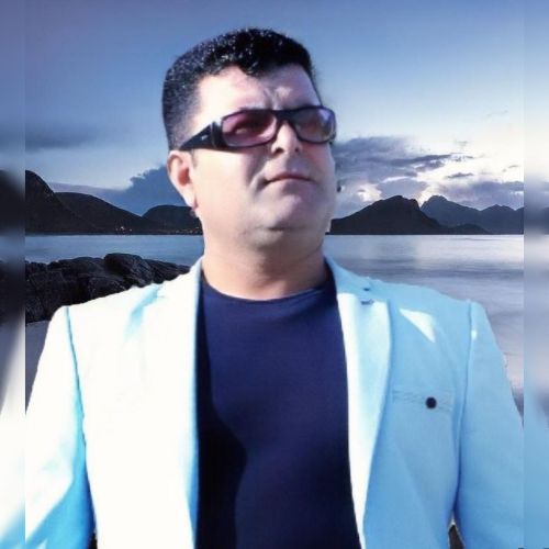 قدرت انوری دنیا سنین